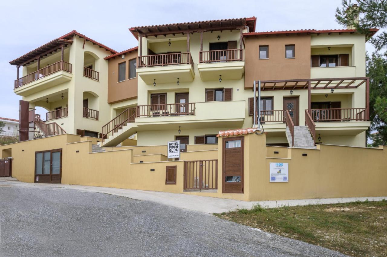 Tavani Villas 依诺罗达 外观 照片
