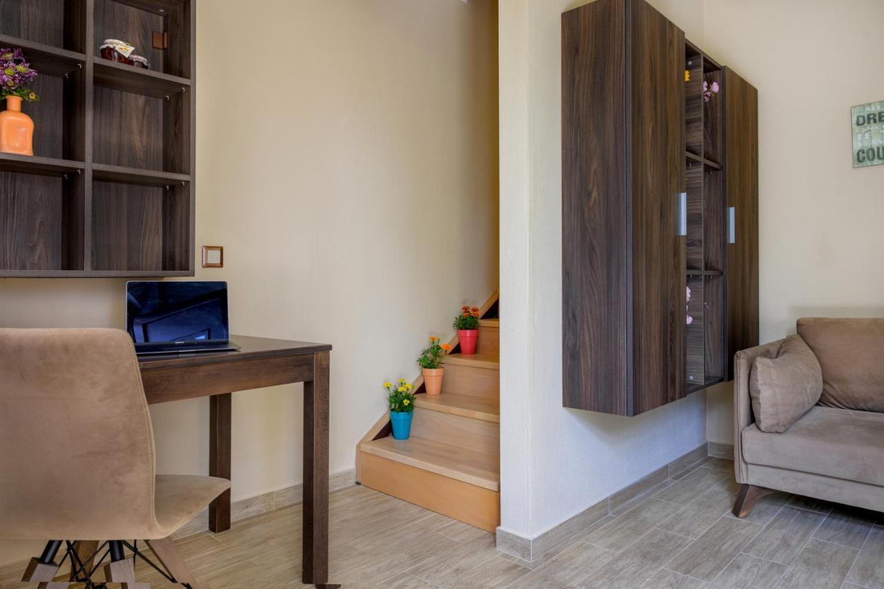Tavani Villas 依诺罗达 外观 照片